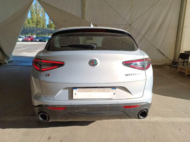 Alfa Romeo Stelvio 2.2 TD 210 CV SPRINT AT8 Q4 - foto 34