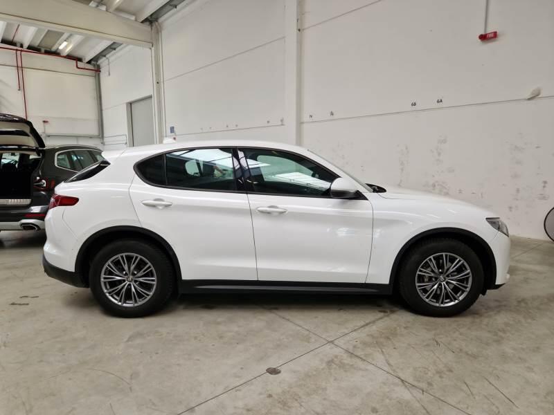 Alfa Romeo Stelvio 2.2 TD 190 CV SUPER BUSINESS AT8 Q4 - foto 7