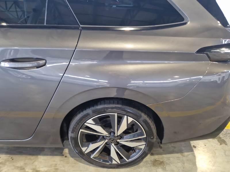 Peugeot 308-SW 130 EAT8 SeS AUT. - foto 43
