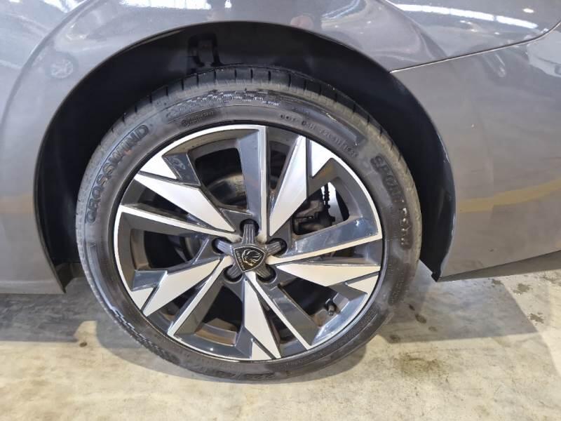 Peugeot 308-SW 130 EAT8 SeS AUT. - foto 52