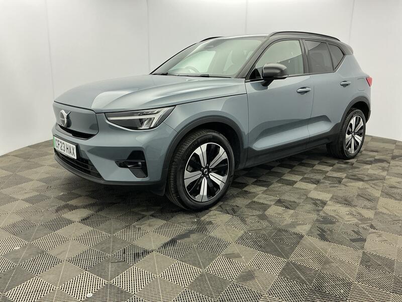 Picture of Volvo XC40 170kW 69kWh Recharge Plus Auto