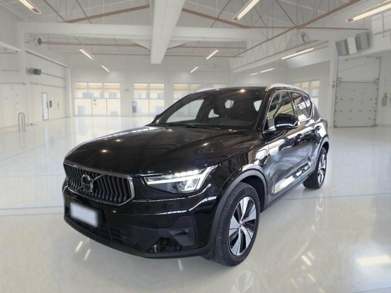 Volvo XC40 SUV T4 RECHARGE PLUG-IN AUTO CORE — Noleggio Lungo Termine Usato da €411/mese