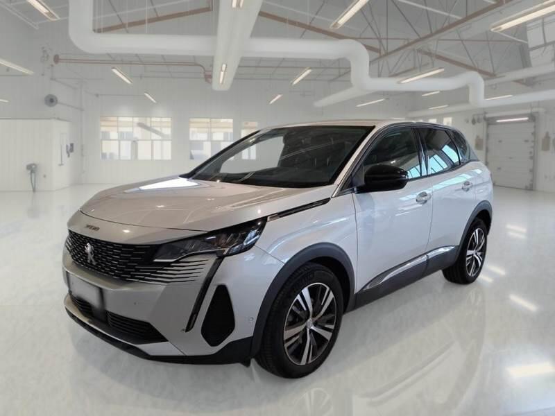 Peugeot 3008 130 EAT8 SeS ALLURE — Noleggio Lungo Termine Usato da €382/mese