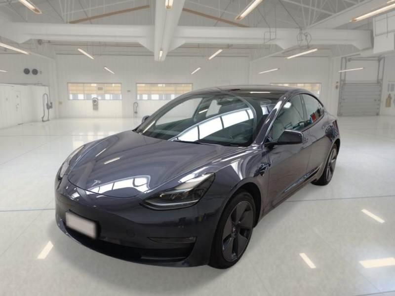 Tesla Model 3 75 KWH LONG RANGE DUAL MOTOR AWD — Noleggio Lungo Termine Usato da €400/mese